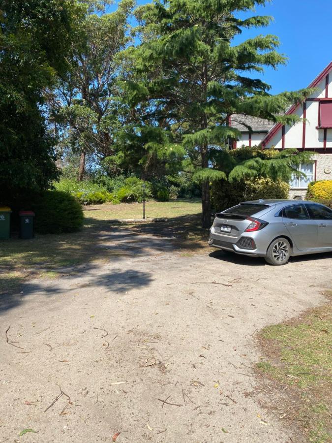 Swan Cove Beachfront Raymond Island Екстериор снимка